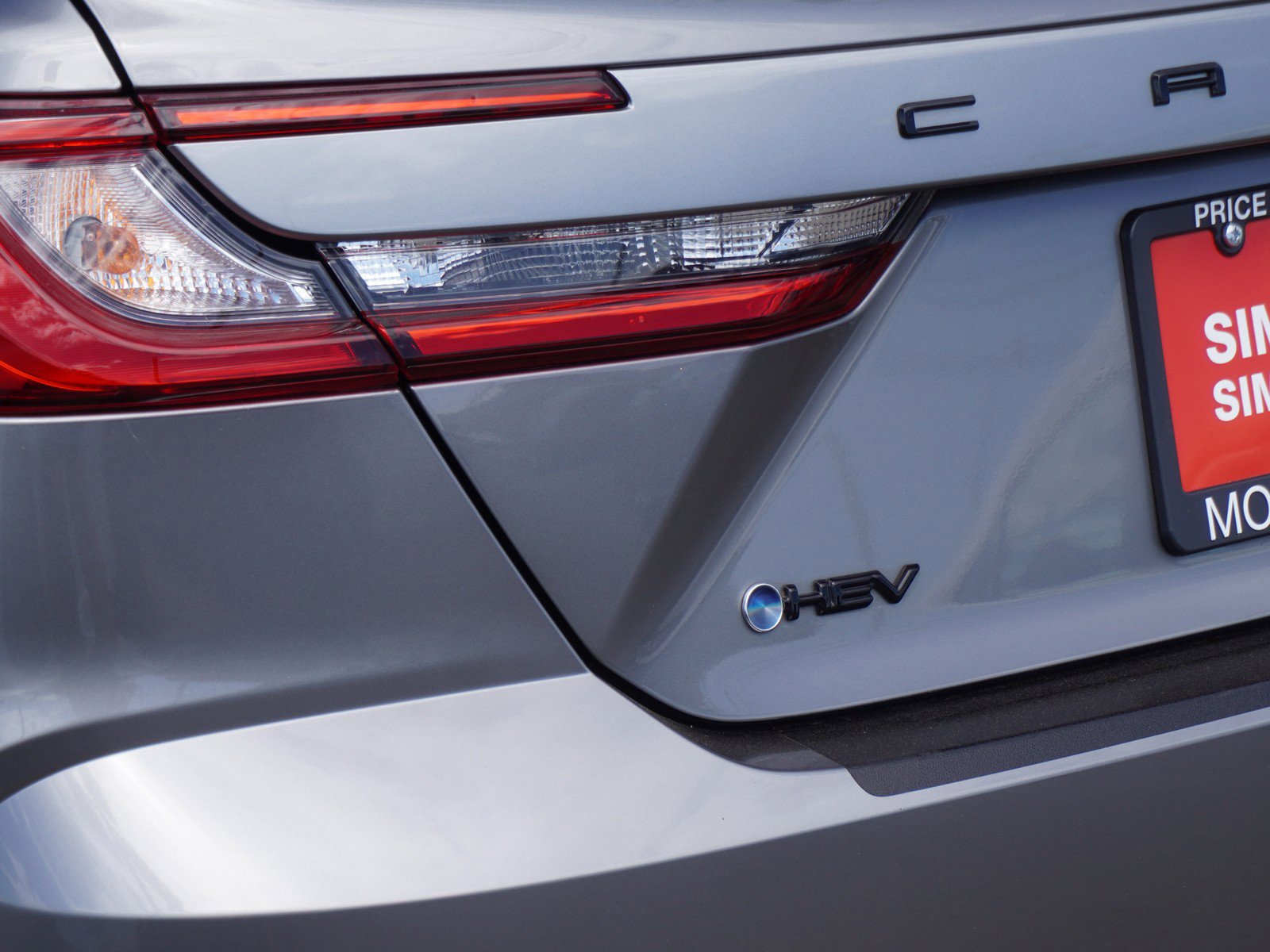 Used 2025 Toyota Camry SE w/ Convenience Package FWD image 9