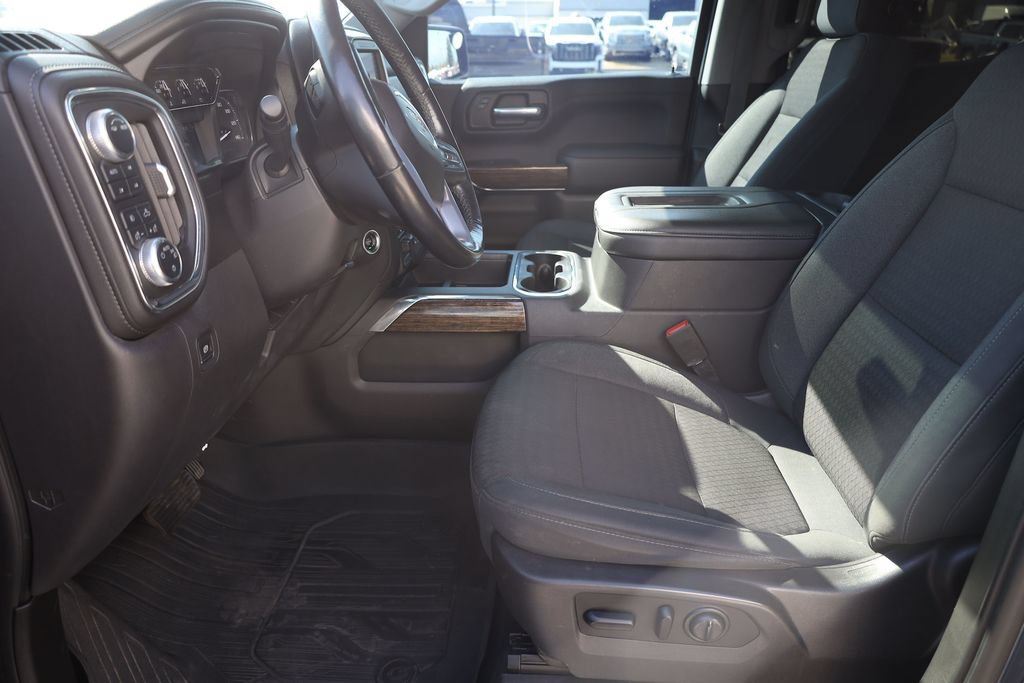 Used 2020 GMC Sierra 1500 Elevation w/ Elevation Value Package AWD/4WD image 11