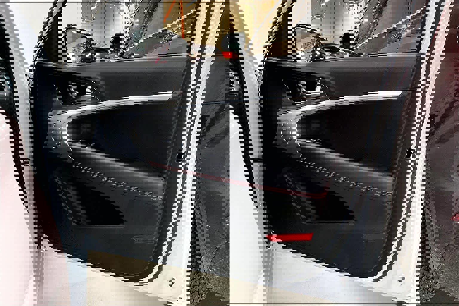 Used 2024 Genesis G70 2.5T w/ Sport Prestige Package image 25