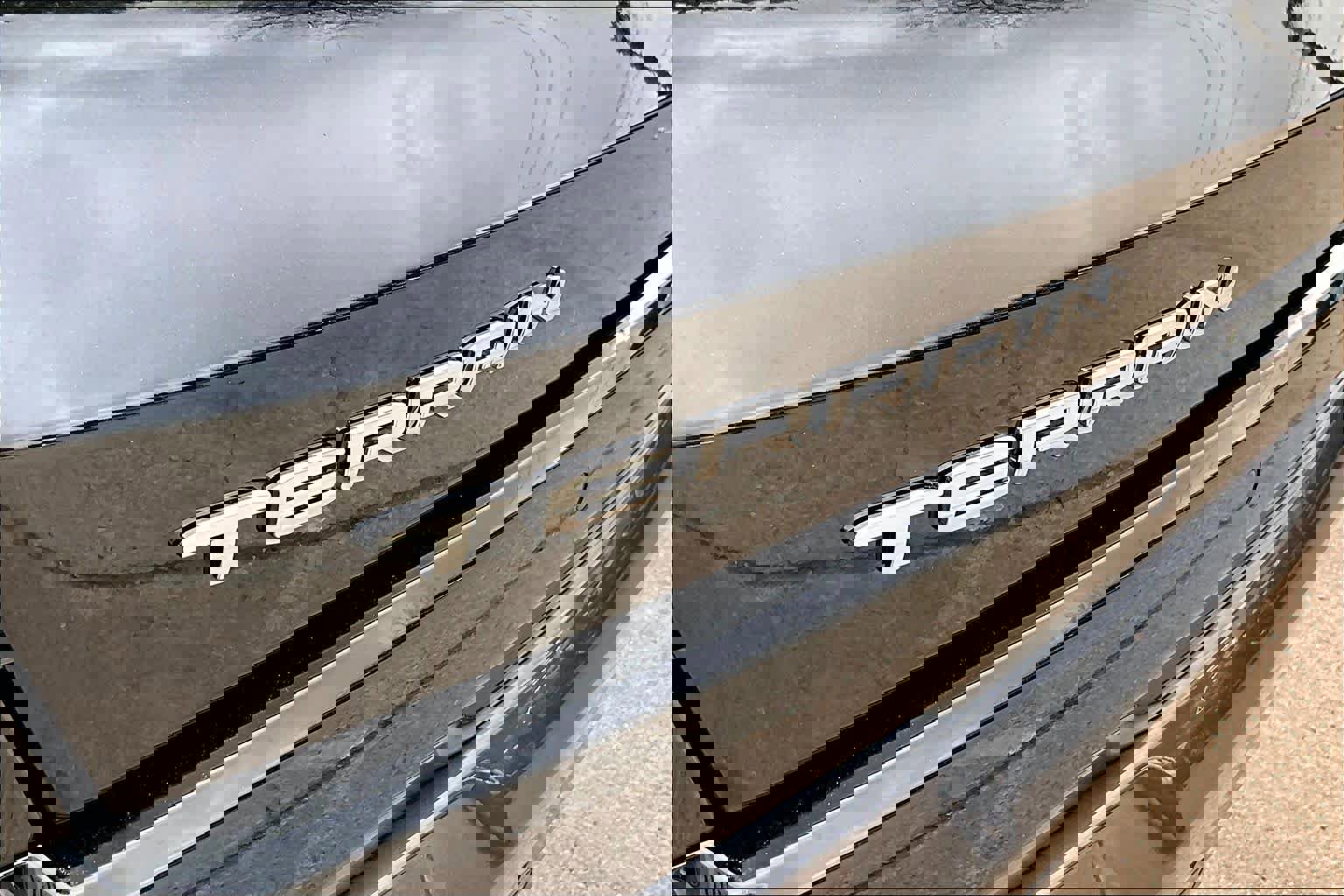 Used 2026 GMC Terrain AT4 w/ Convenience Package III image 31