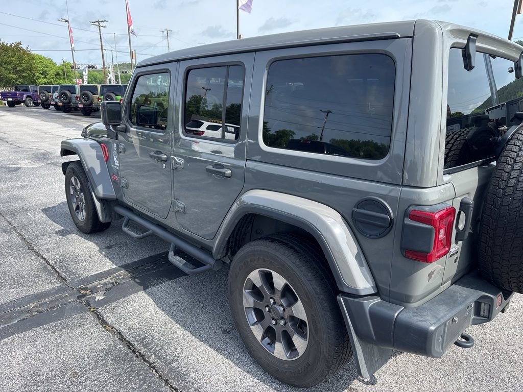 Used 2019 Jeep Wrangler Unlimited Sahara AWD/4WD image 10