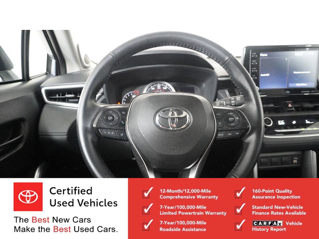 Certified 2022 Toyota Corolla Cross LE w/ Moonroof Package FWD image 16