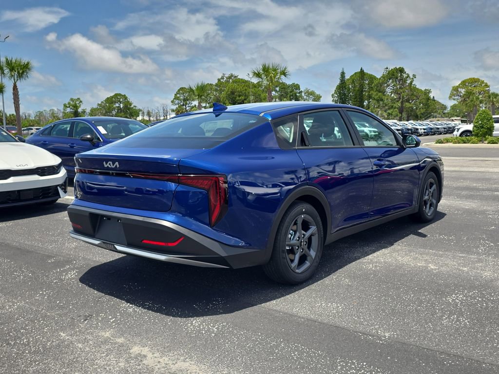 New 2026 Kia K4 FWD image 8