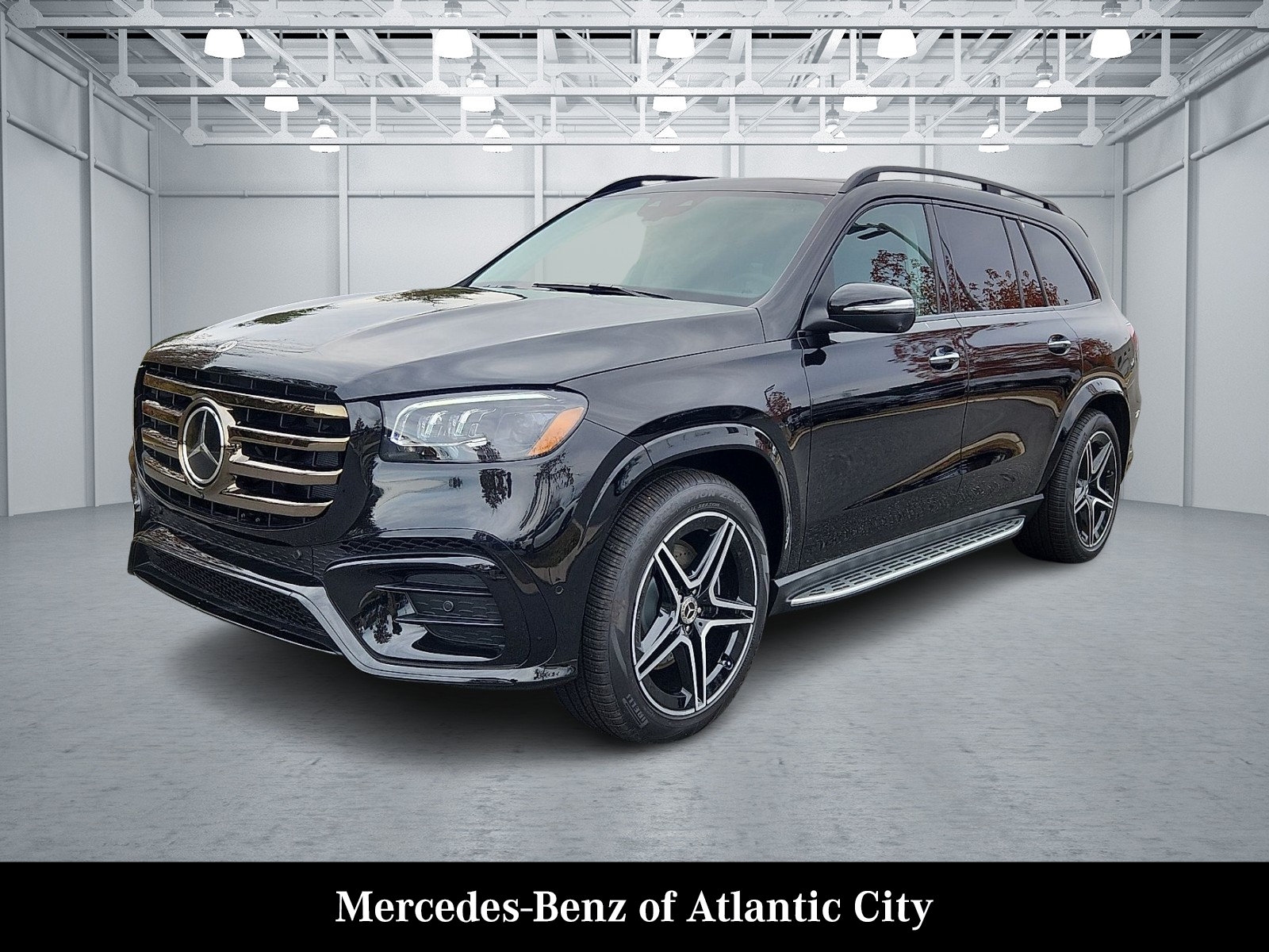 Used 2026 Mercedes-Benz GLS 450 4MATIC image 2