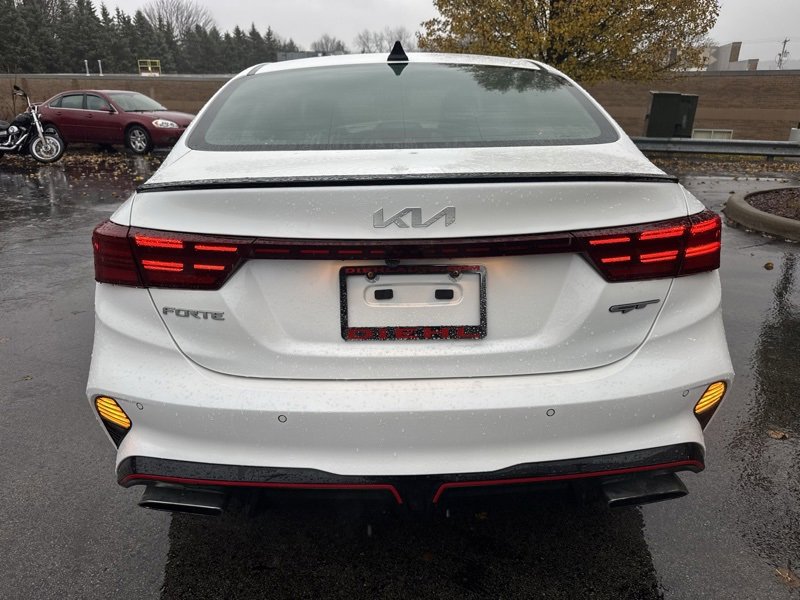 Used 2022 Kia Forte GT image 4