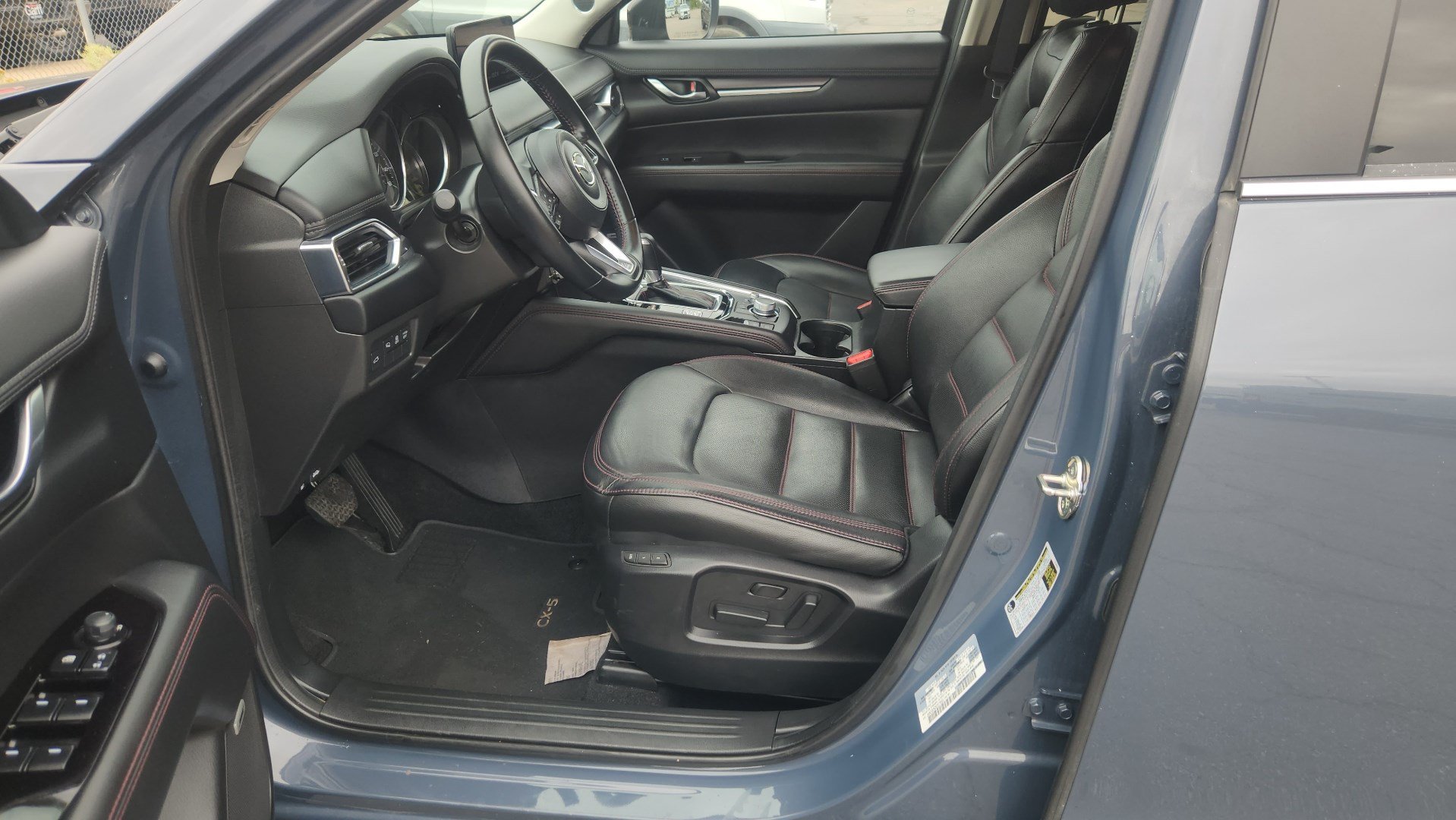 Used 2025 MAZDA CX-5 Carbon Edition AWD/4WD image 19