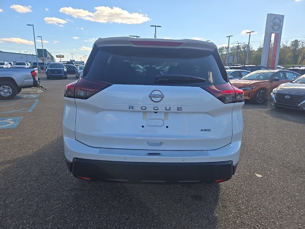 New 2026 Nissan Rogue SV image 6