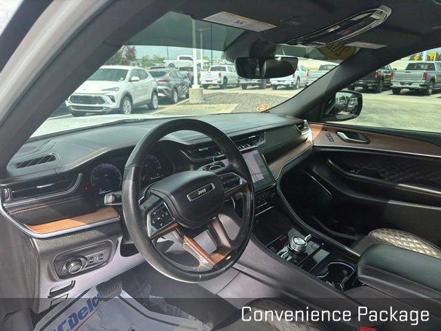 Used 2021 Jeep Grand Cherokee L Summit w/ Luxury Tech Group V AWD/4WD image 21