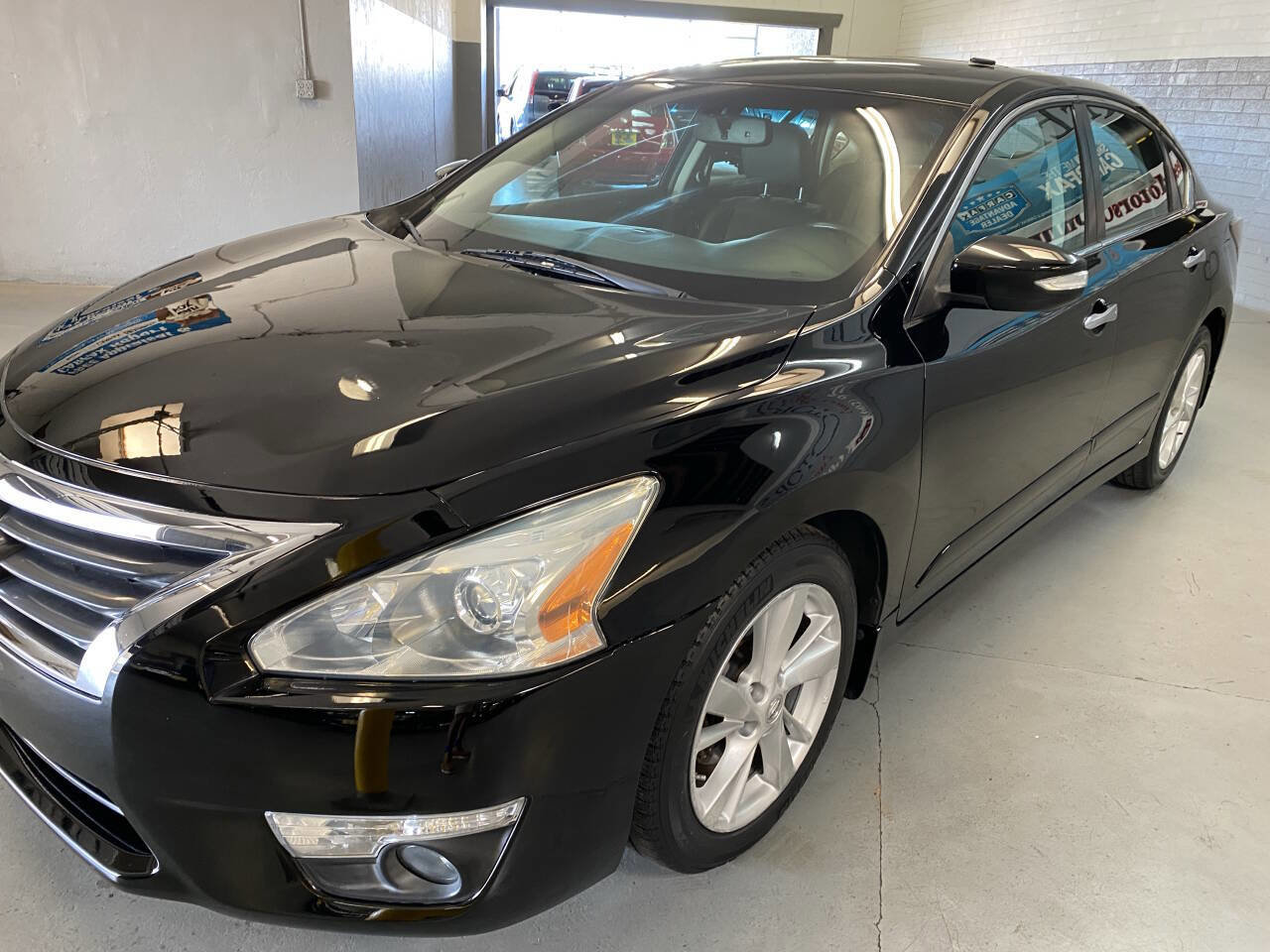 Used 2015 Nissan Altima 2.5 SL w/ Technology Package image 3