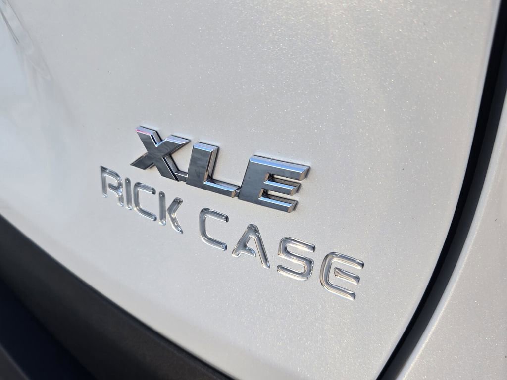 Used 2025 Toyota RAV4 XLE Premium w/ Weather Package image 15