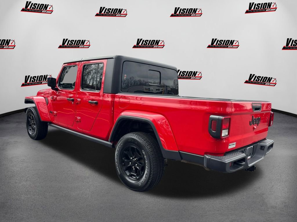 Used 2023 Jeep Gladiator Sport image 7