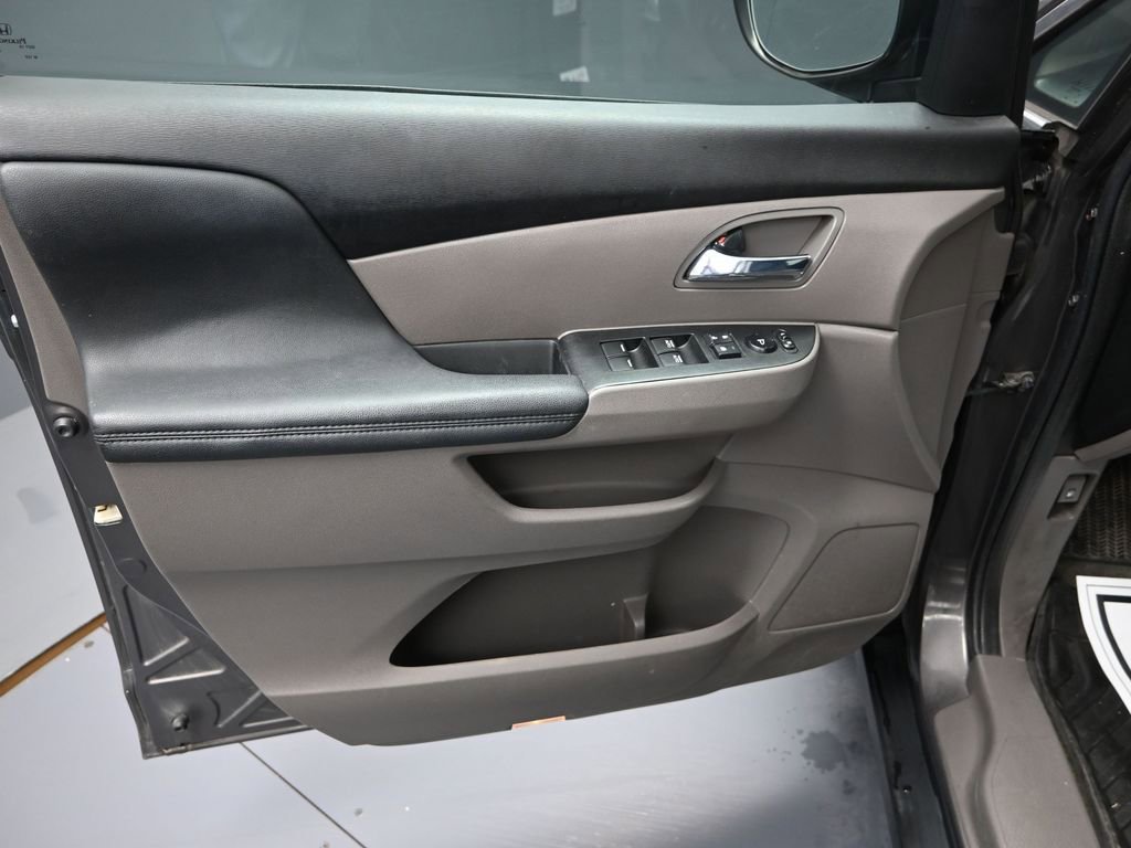 Used 2016 Honda Odyssey EX-L image 10