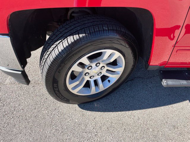 Used 2018 Chevrolet Silverado 1500 LT w/ All Star Edition AWD/4WD image 17