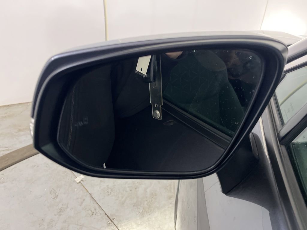 Used 2025 Toyota RAV4 XLE image 39