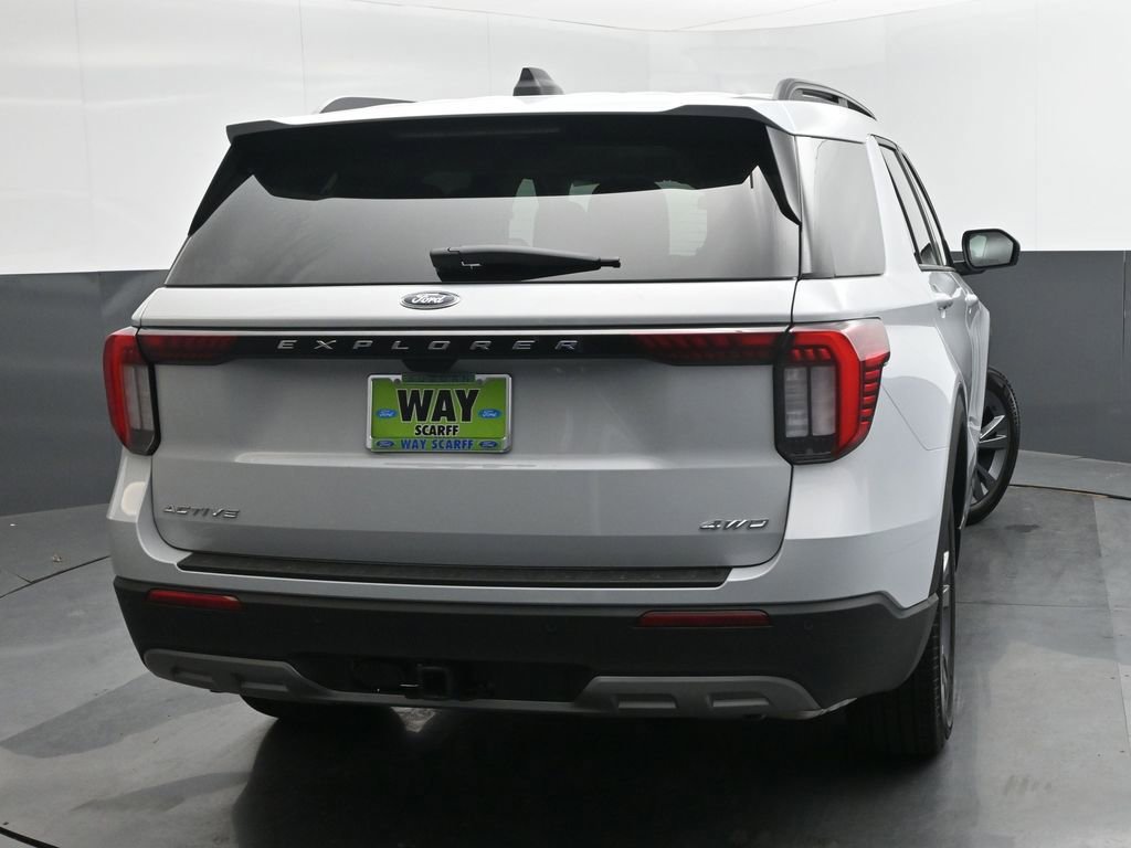 New 2026 Ford Explorer Active AWD/4WD image 5