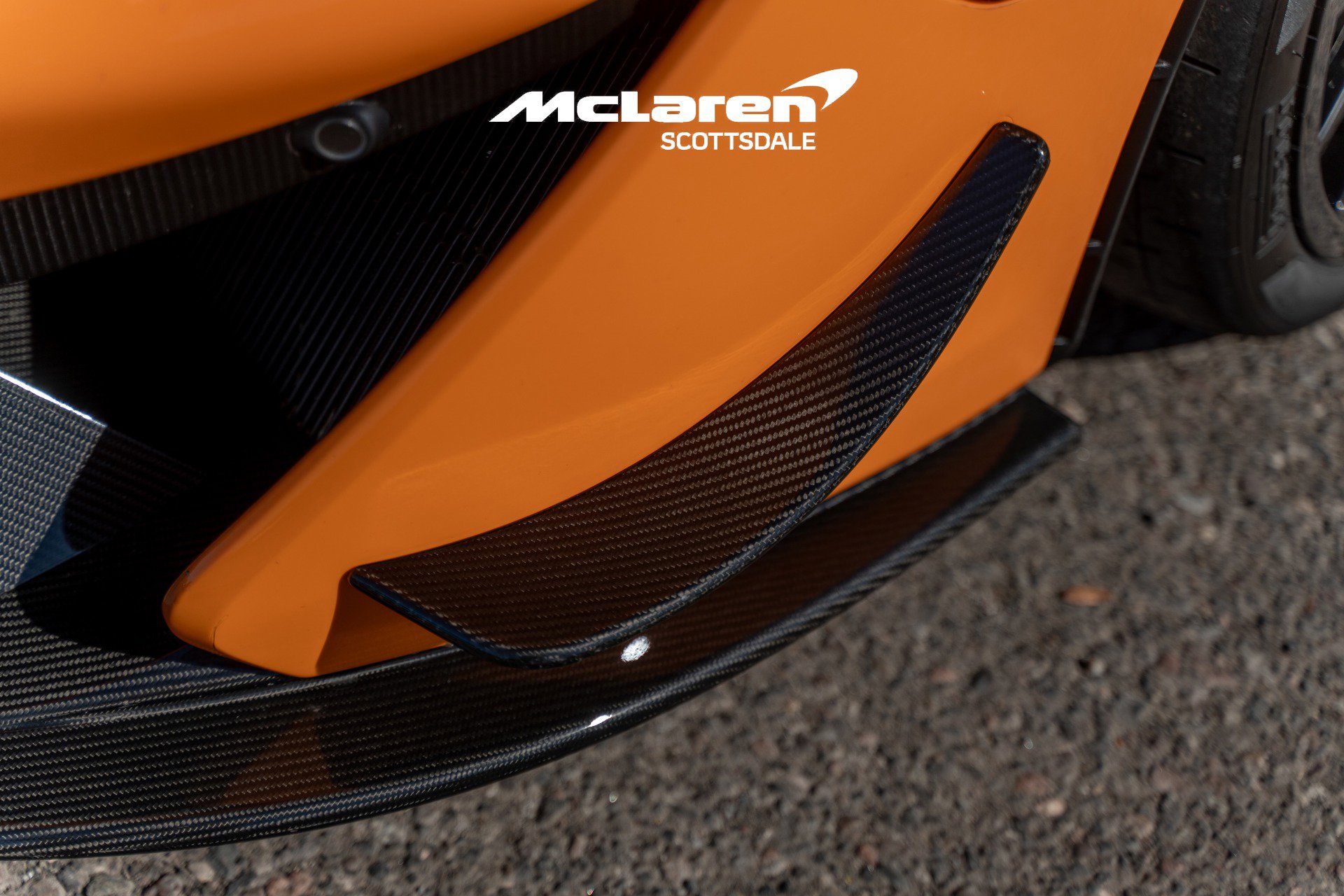 Used 2020 McLaren 620R image 17