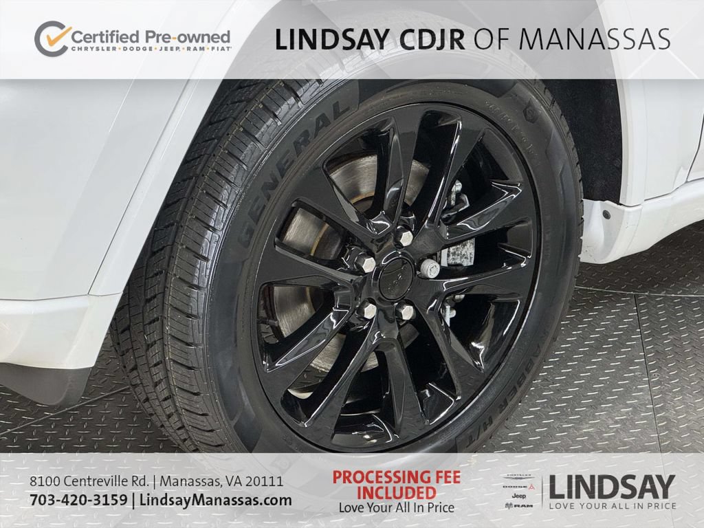 Used 2022 Jeep Grand Cherokee Laredo X AWD/4WD image 9