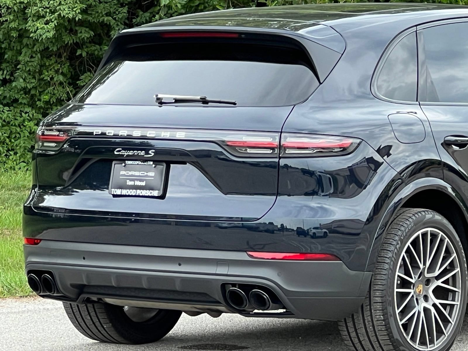 Used 2019 Porsche Cayenne S AWD/4WD image 9