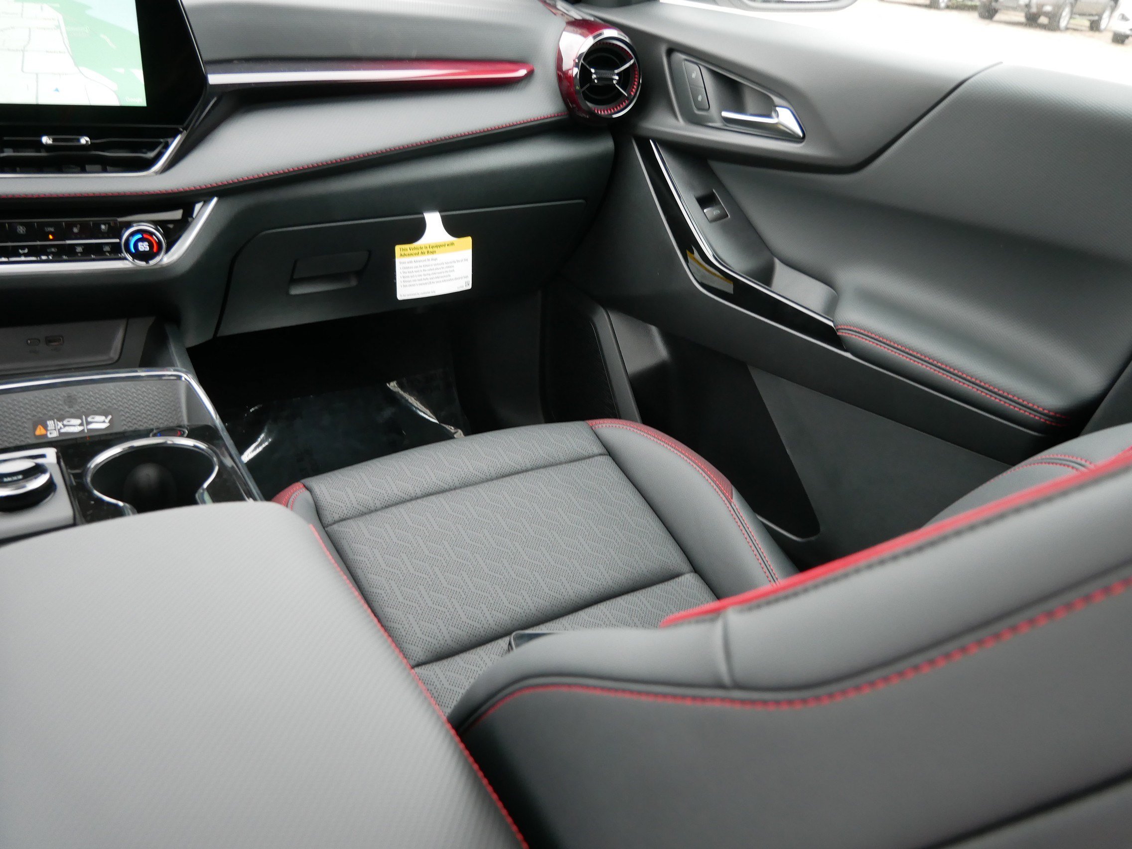 New 2027 Chevrolet Equinox RS w/ Safety and Technology Package AWD/4WD image 15