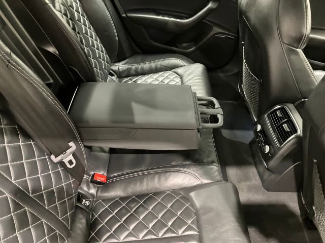 Used 2013 Audi S6 Prestige w/ Driver Assistance Pkg image 9