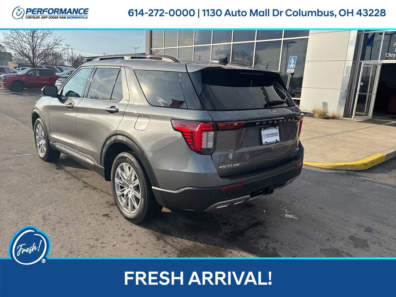 Used 2025 Ford Explorer Active w/ Active Comfort Package image 6