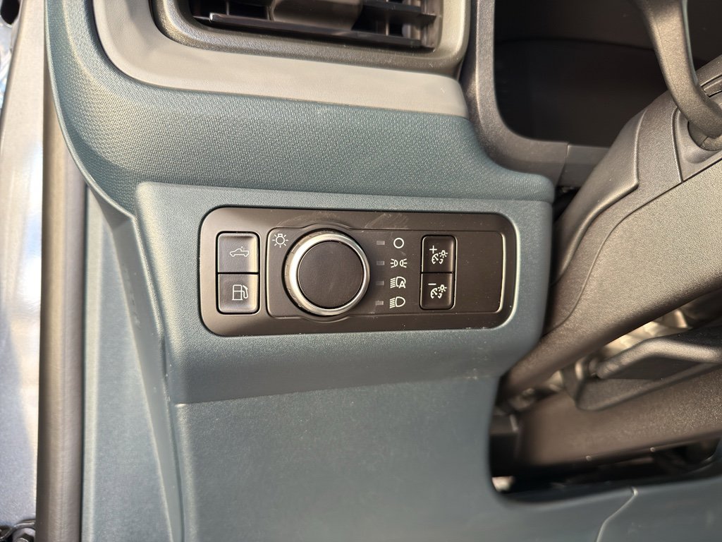 New 2025 Ford Maverick XL w/ Equipment Group 101A image 15