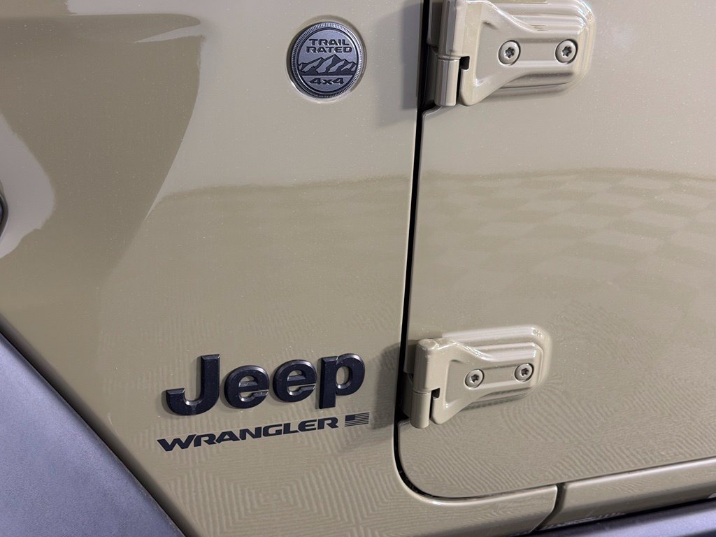 Used 2026 Jeep Wrangler Unlimited Sport AWD/4WD image 12