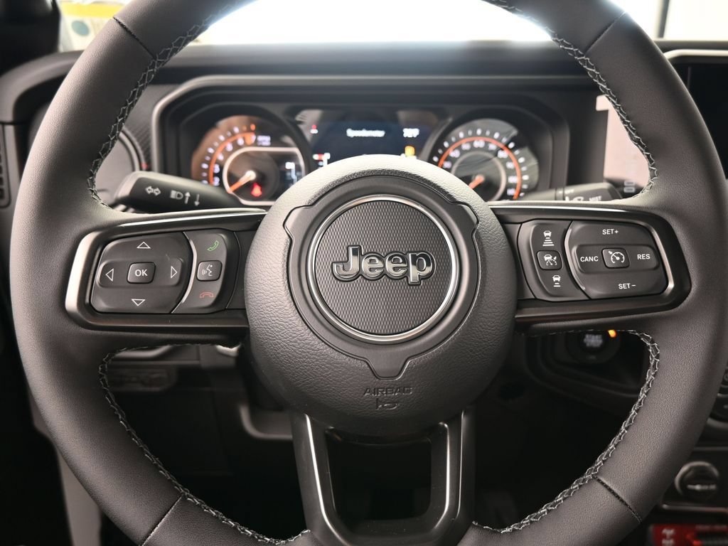 New 2026 Jeep Gladiator Rubicon AWD/4WD image 25