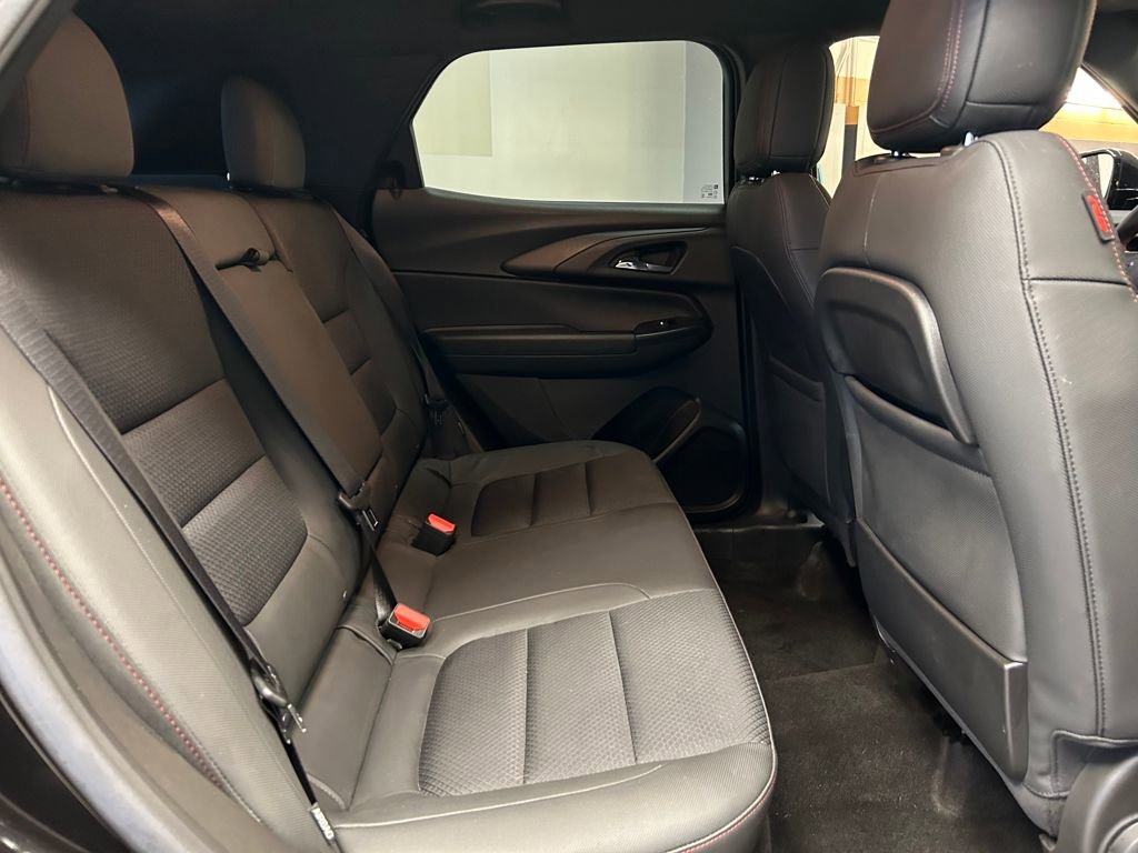 Used 2022 Chevrolet TrailBlazer RS w/ Technology Package image 24