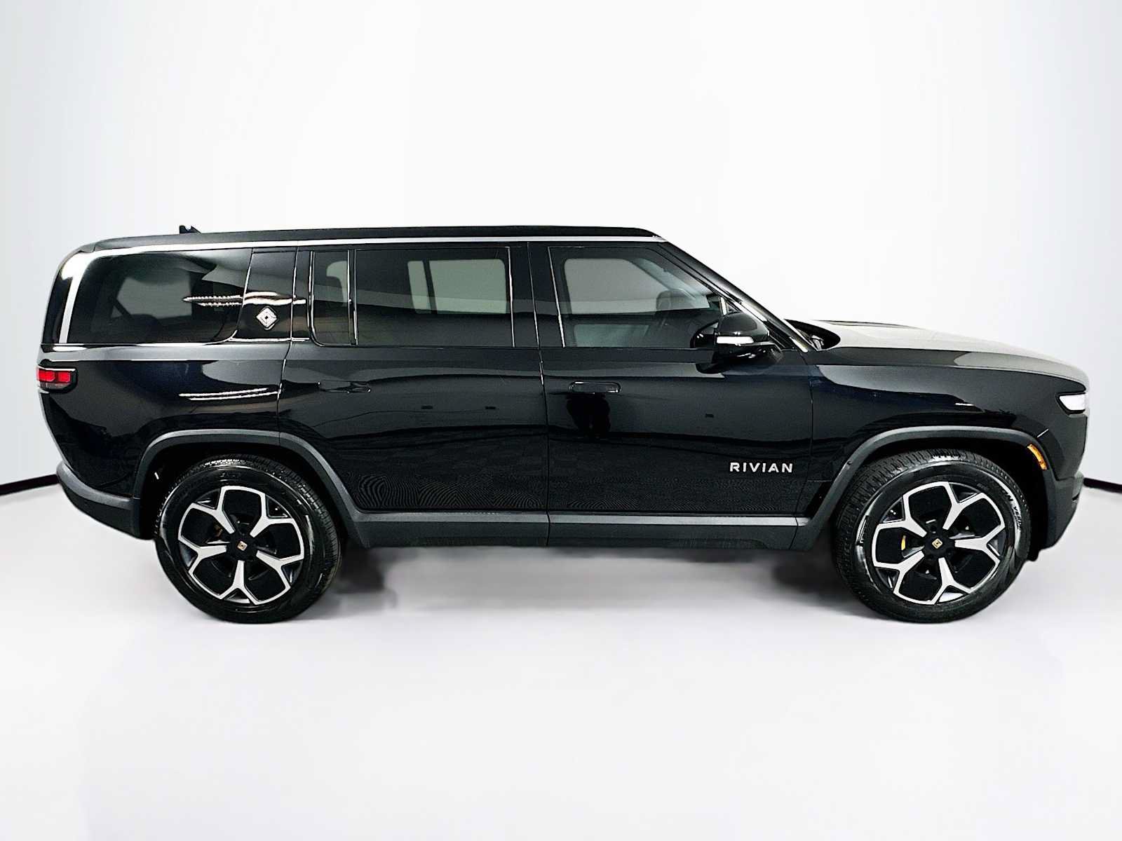 Used 2023 Rivian R1S Adventure AWD/4WD image 8