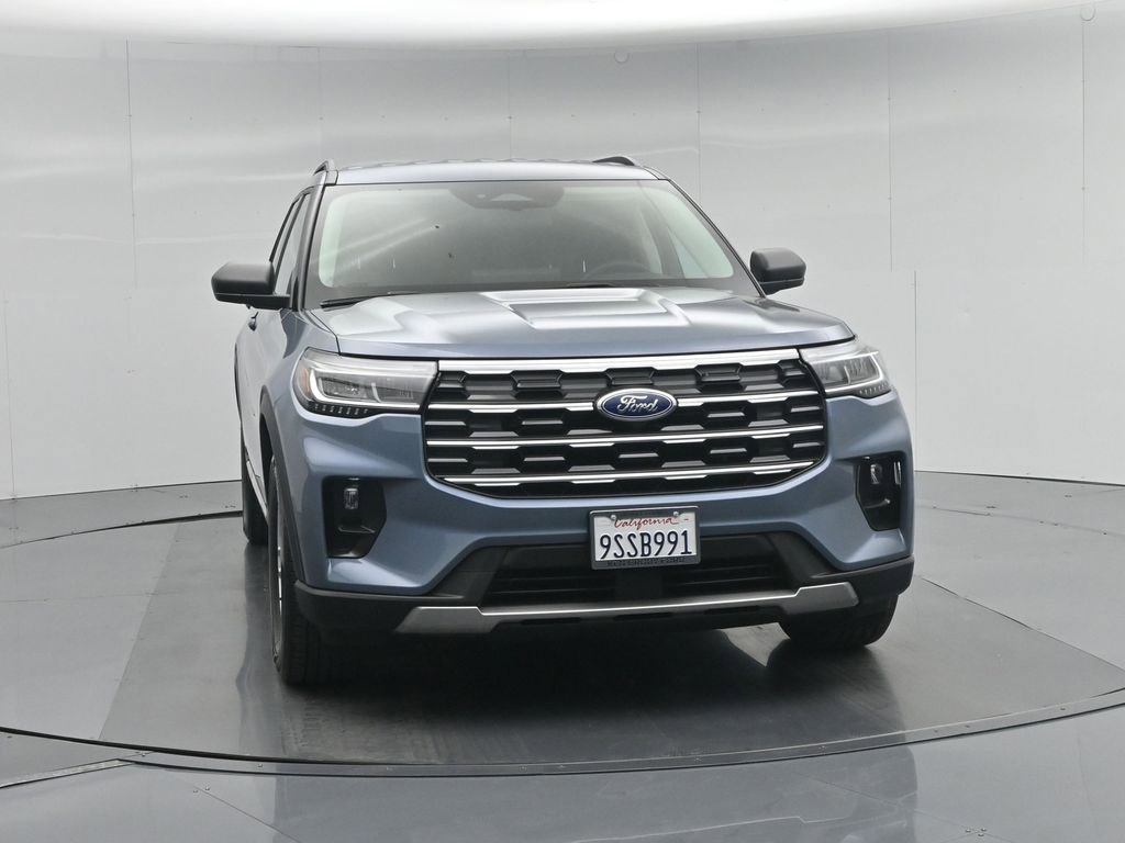 Used 2025 Ford Explorer Active w/ Active Comfort Package image 57