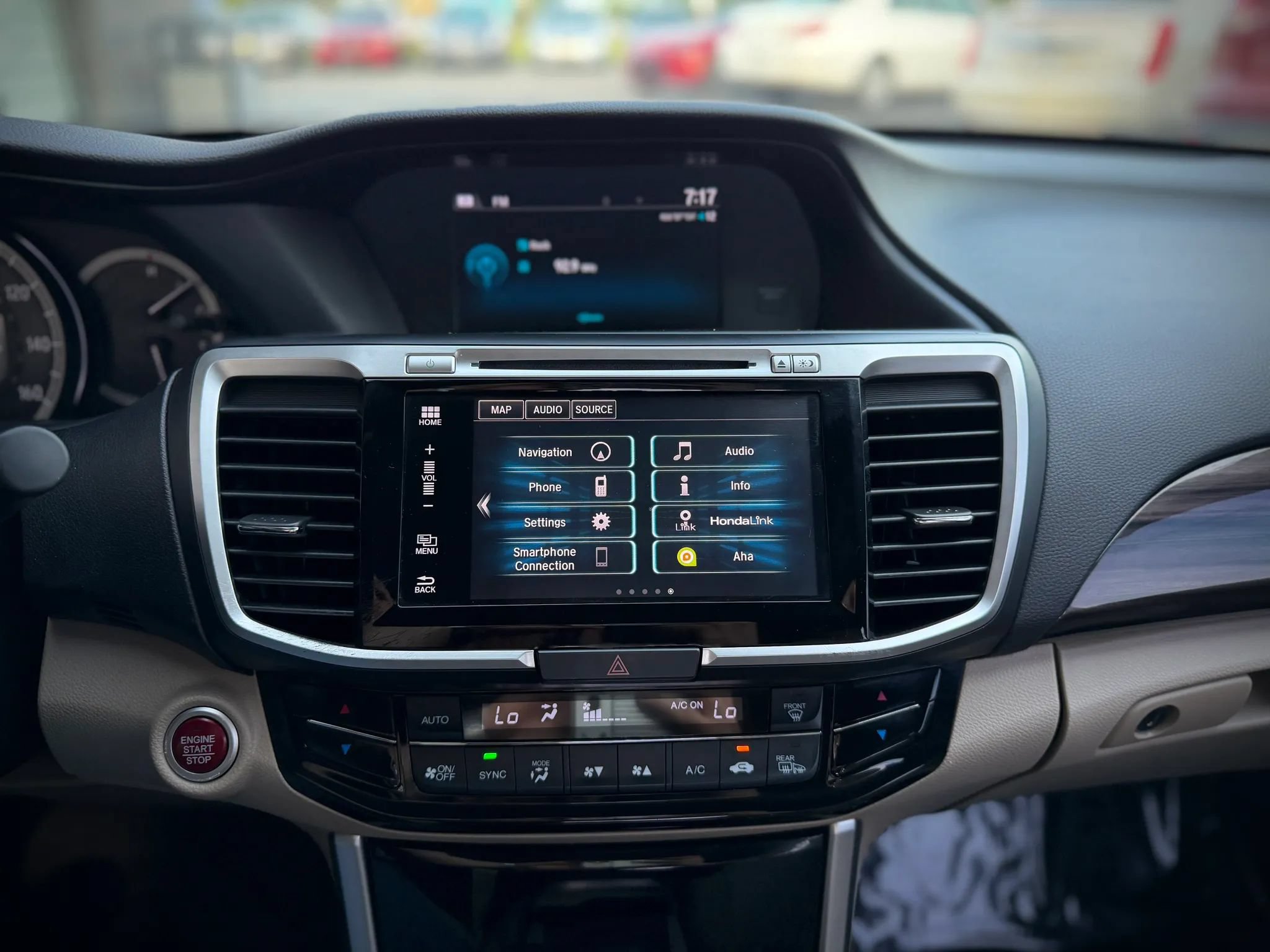 Used 2016 Honda Accord Touring image 16