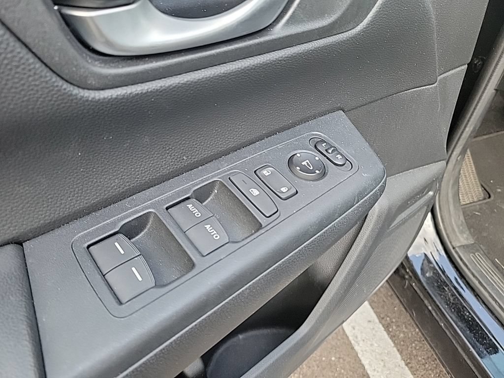 Certified 2024 Honda CR-V EX image 17