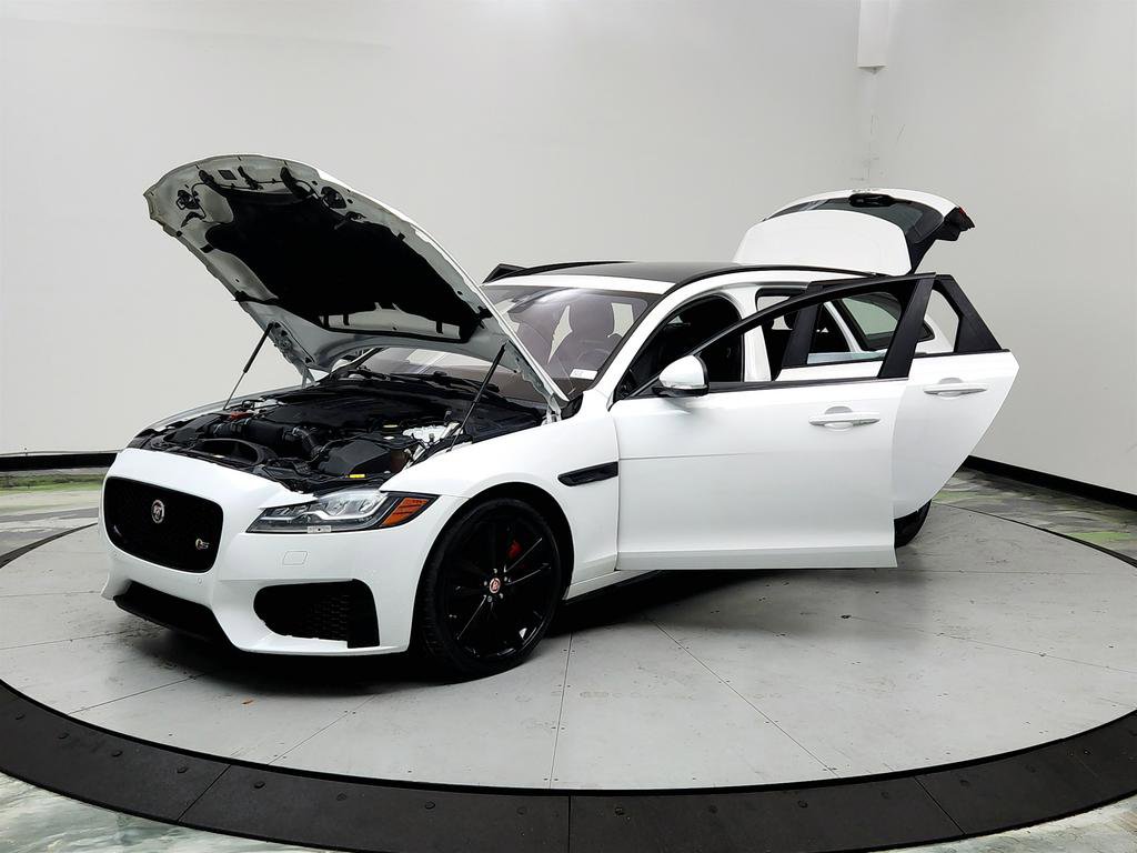 Used 2018 Jaguar XF S AWD/4WD image 9