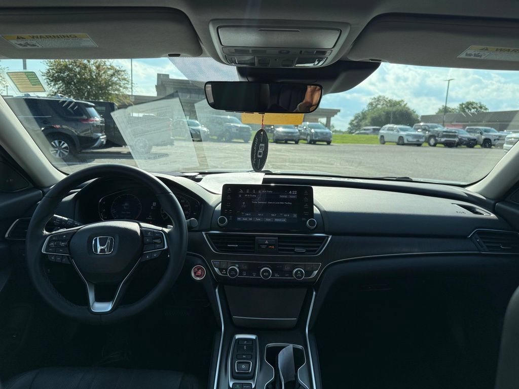 Used 2022 Honda Accord Touring image 13