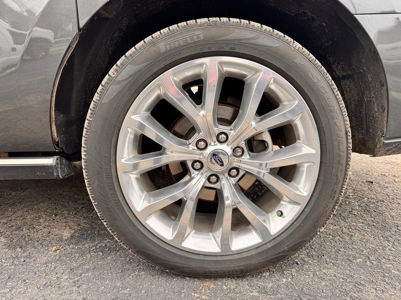 Used 2018 Ford Expedition Max Platinum image 35