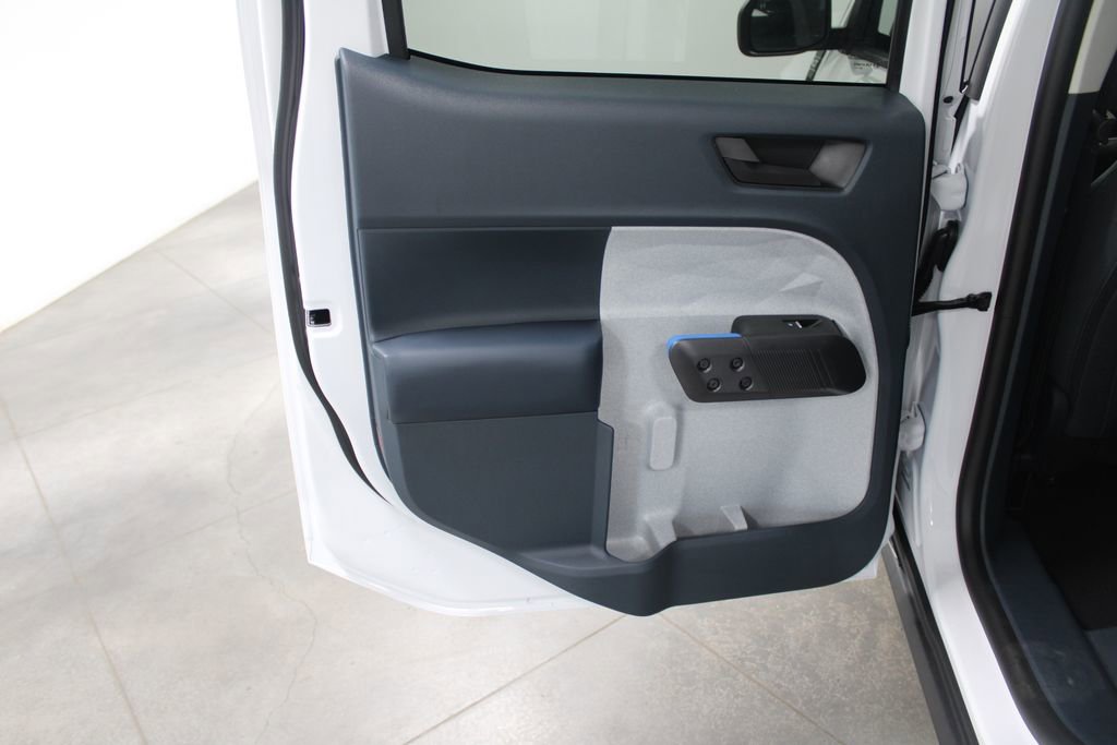 New 2025 Ford Maverick XLT w/ XLT Luxury Package image 27