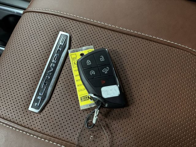 Used 2024 GMC Sierra 3500 Denali Ultimate image 35