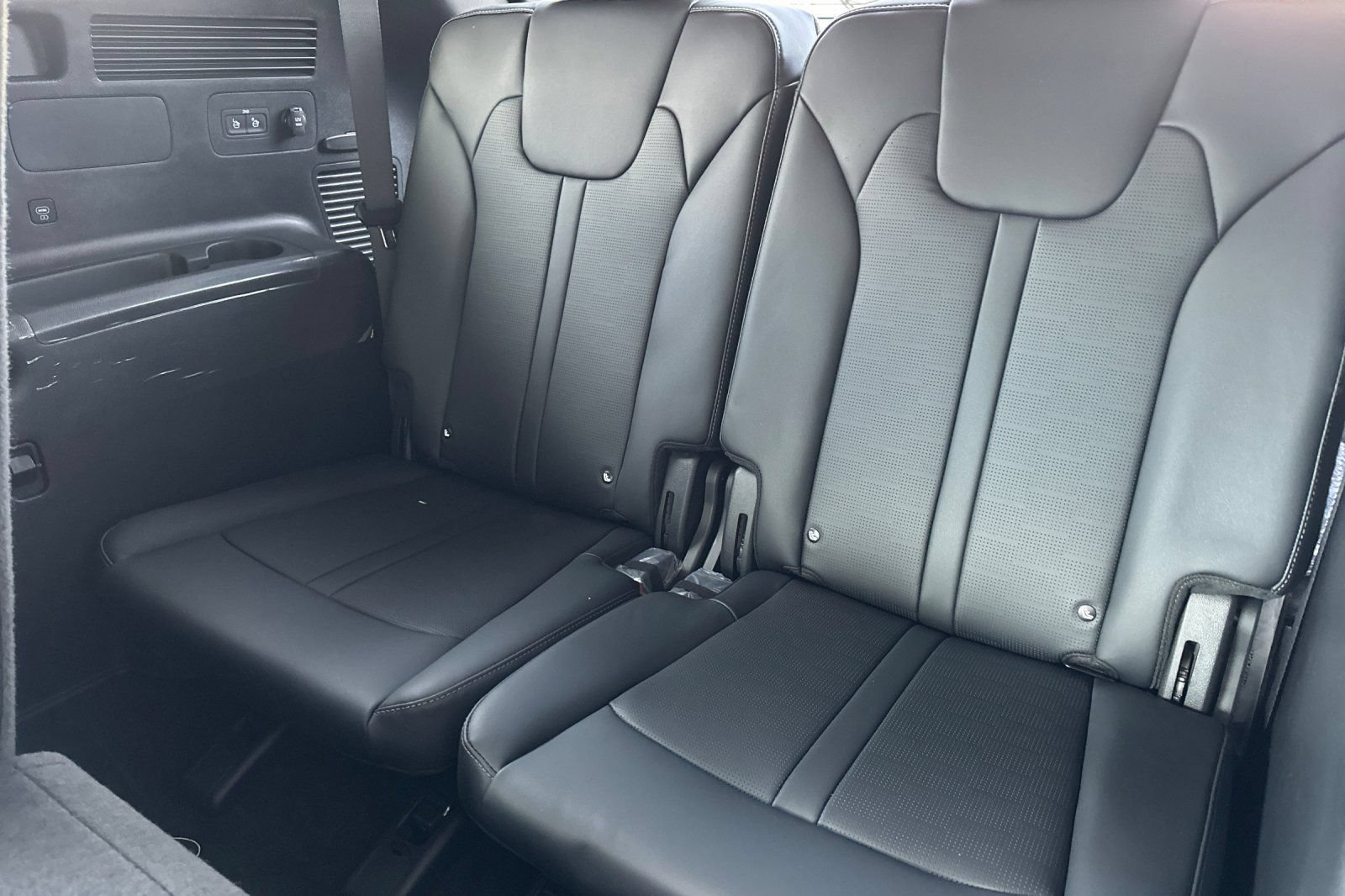 New 2026 Kia Sorento EX AWD/4WD image 15