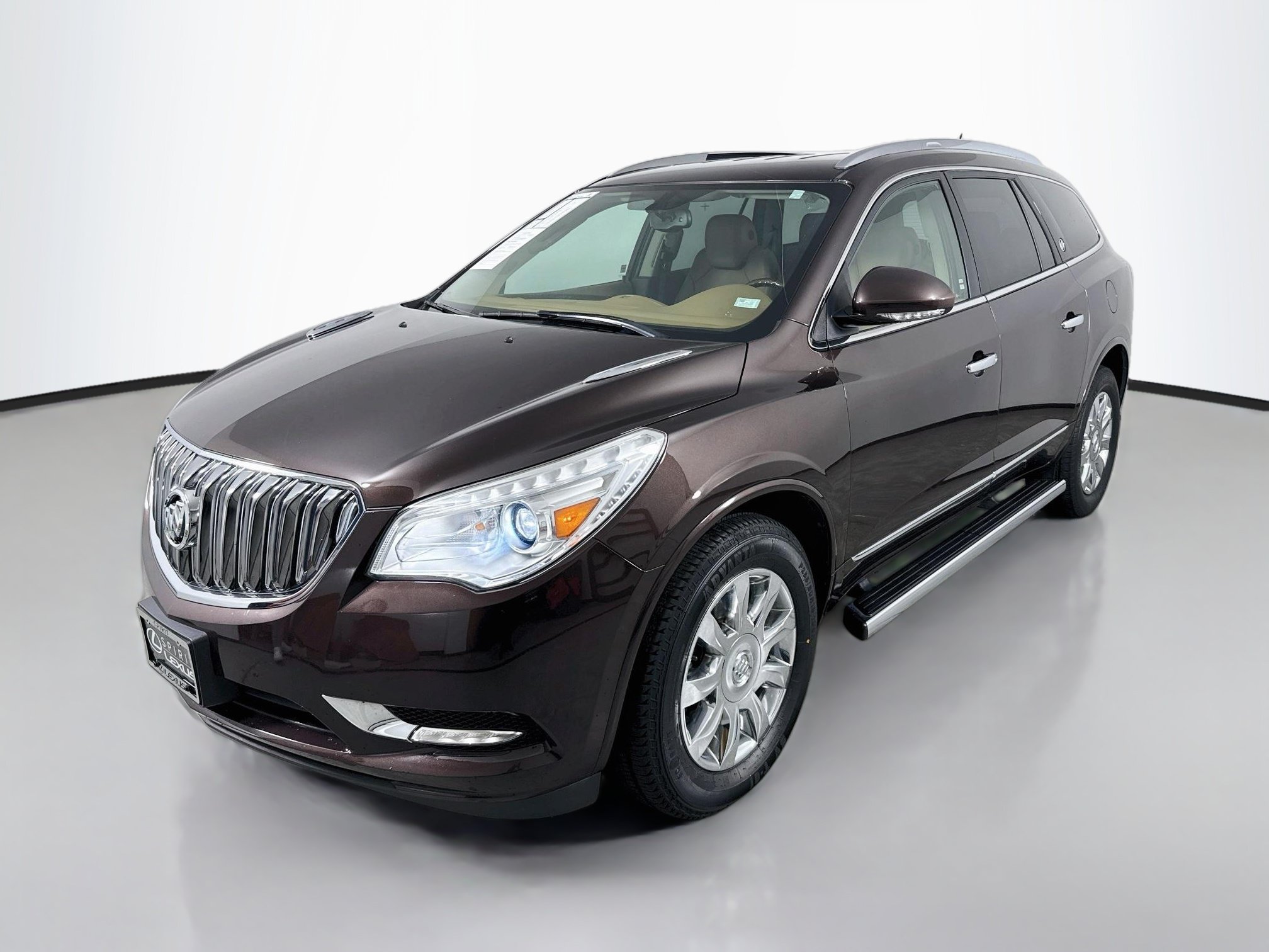 Used 2016 Buick Enclave Leather FWD image 3