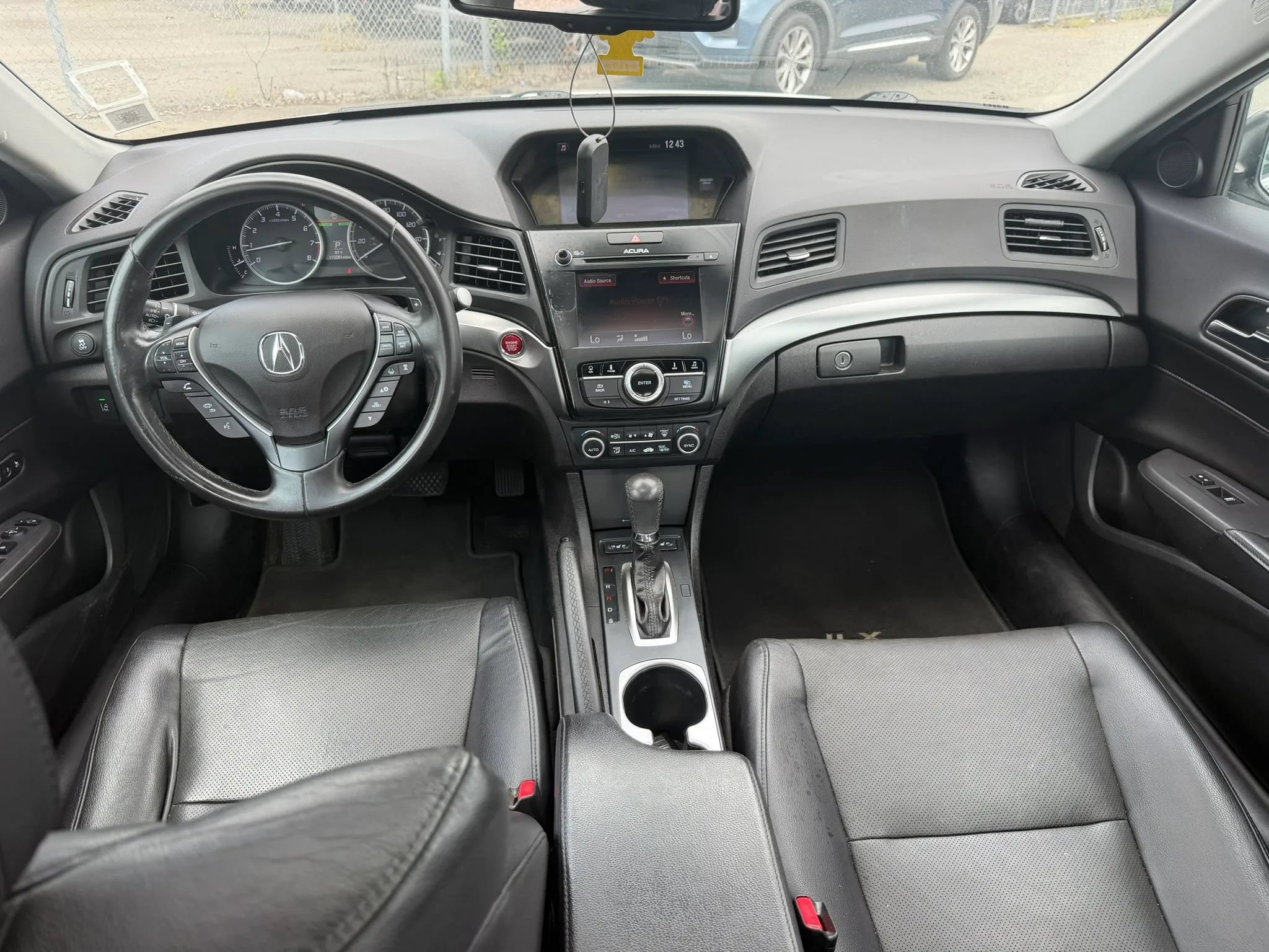 Used 2016 Acura ILX w/ Technology Plus Package FWD image 30