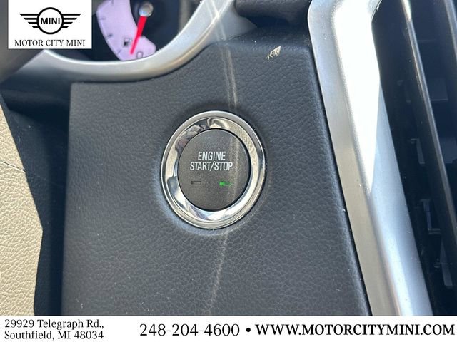 Used 2010 Cadillac SRX Luxury image 30