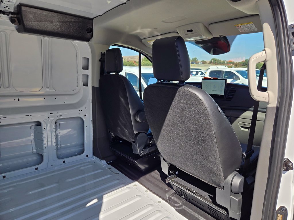 Used 2026 Ford Transit 250 Low Roof RWD image 13