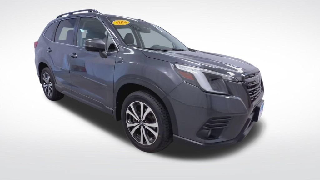 Used 2023 Subaru Forester Limited AWD/4WD image 2