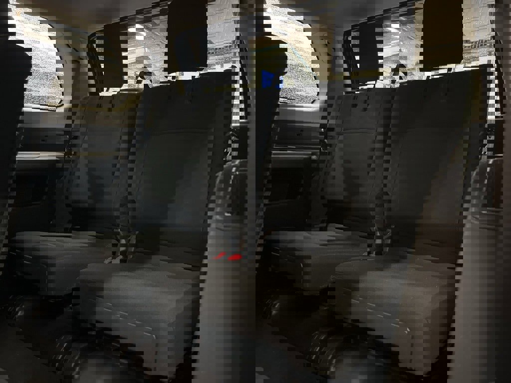 Used 2014 Toyota 4Runner image 31