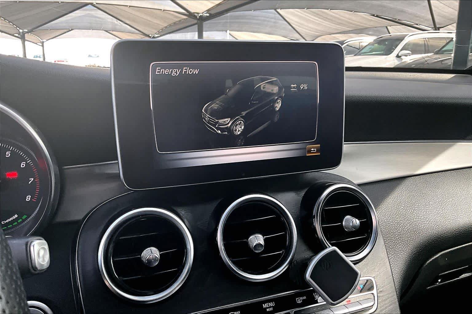 Used 2019 Mercedes-Benz GLC 350e 4MATIC image 35