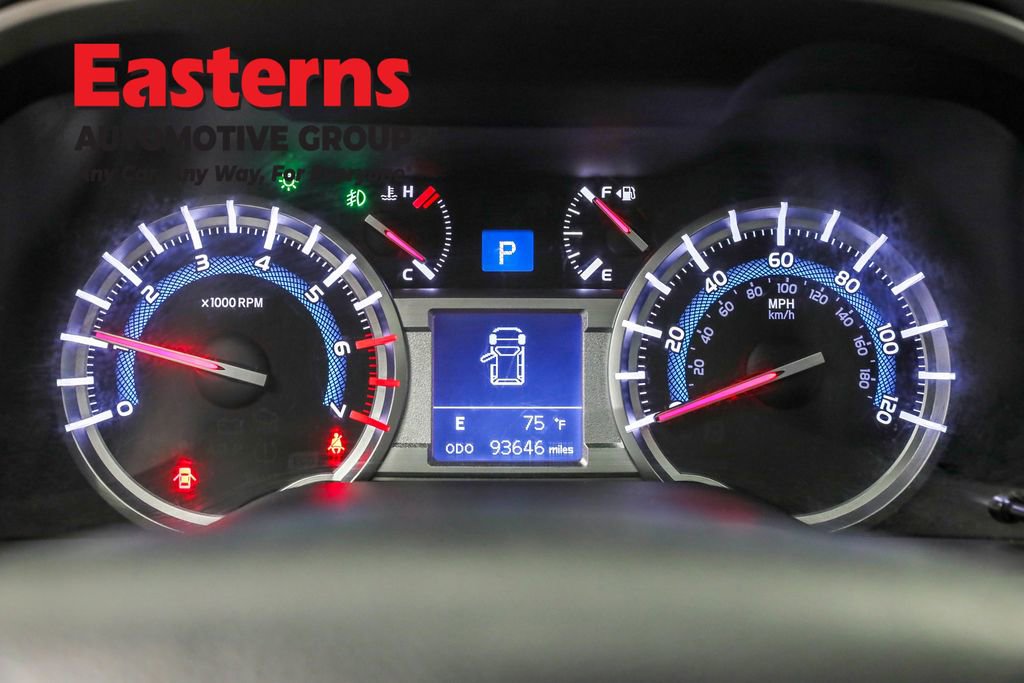 Used 2015 Toyota 4Runner Limited image 17