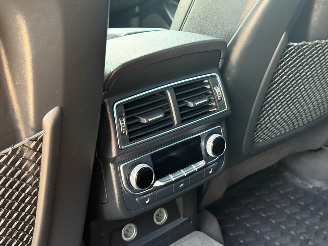 Used 2018 Audi Q7 3.0T Premium Plus w/ Premium Plus Package AWD/4WD image 18