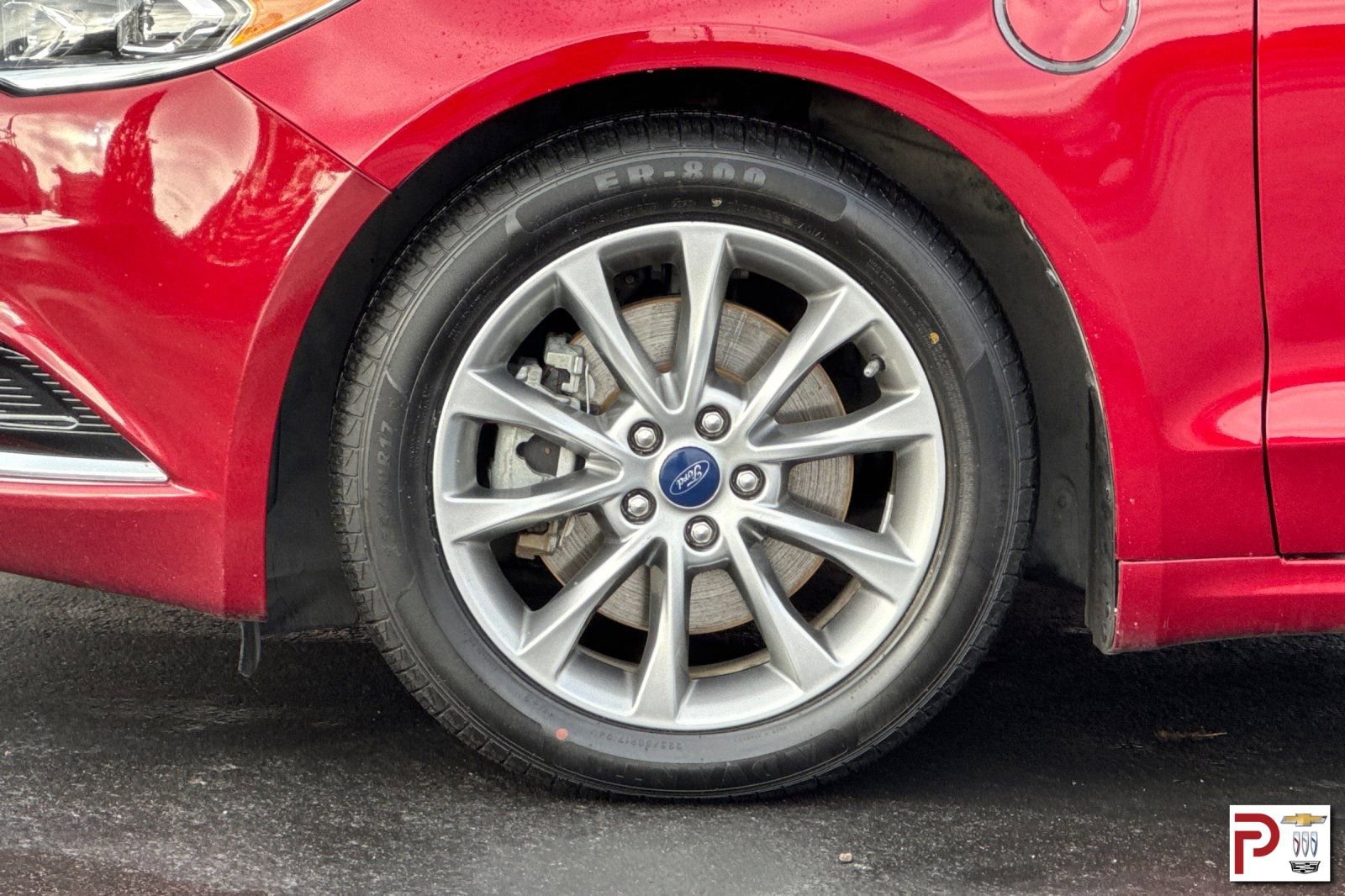 Used 2018 Ford Fusion Energi SE image 32