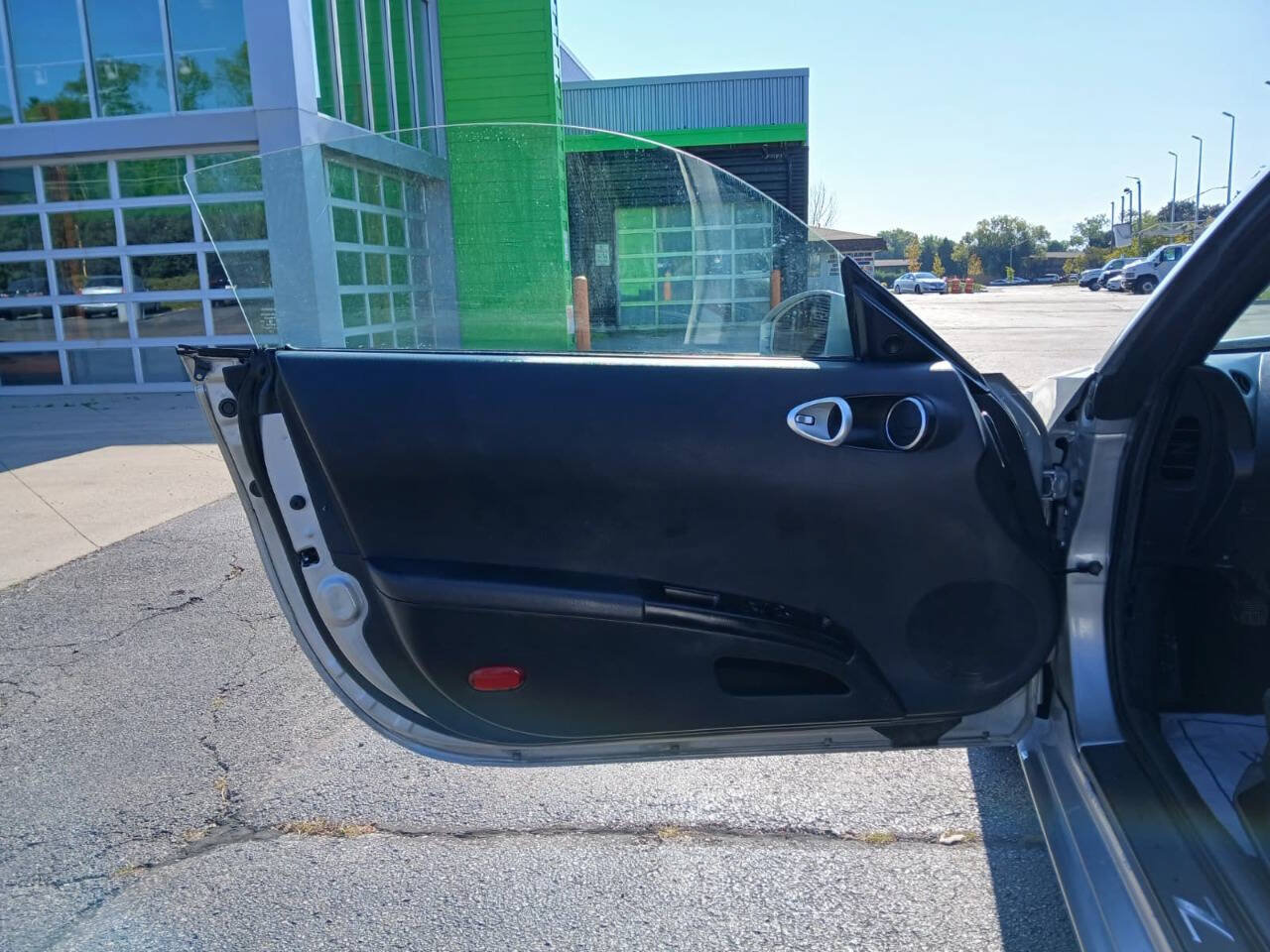 Used 2005 Nissan 350Z Base 2dr Coupe RWD image 9